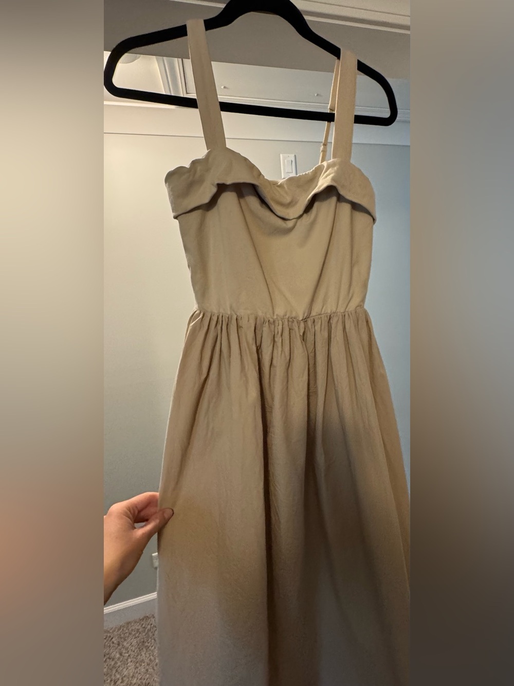 Wishlist Beige Ruffle-Trim Midi Dress

Worn once